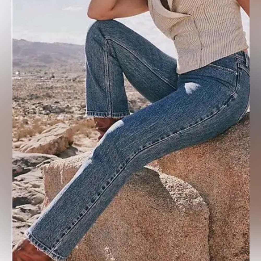 Wrangler High Rise Rodeo Straight Crop Jeans new condition